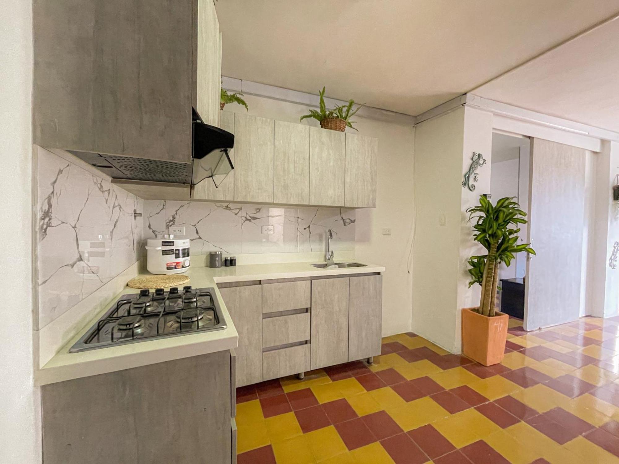 Casa Encanto, Apartamento - Habitaciones, Laureles-America Medellín Dış mekan fotoğraf