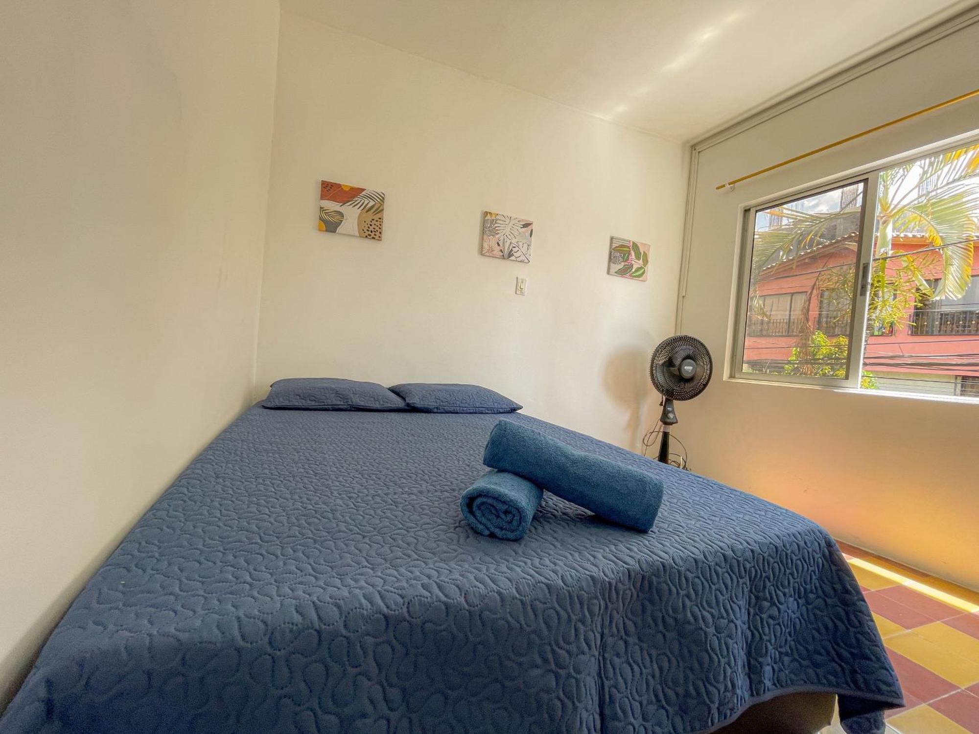 Casa Encanto, Apartamento - Habitaciones, Laureles-America Medellín Dış mekan fotoğraf