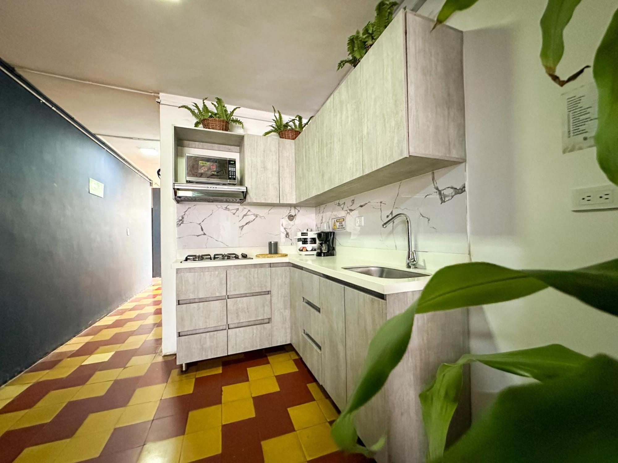Casa Encanto, Apartamento - Habitaciones, Laureles-America Medellín Dış mekan fotoğraf